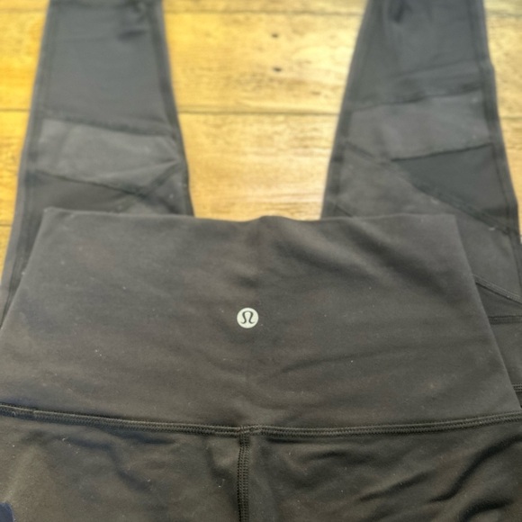 LULULEMON Black Wunder Under HR Tight *SE Tech Luon Hidden pocket Sheer bands - Picture 9 of 12